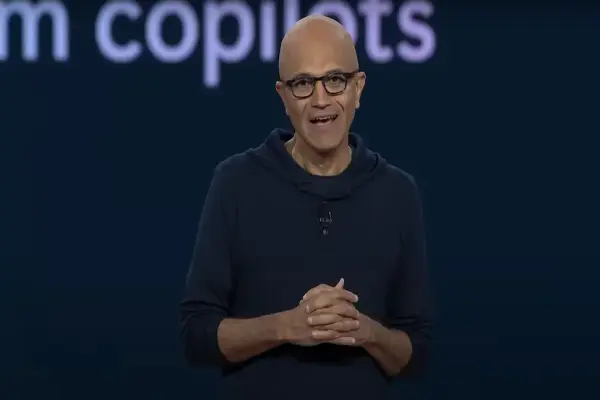 Satya Nadella: AI hiện viết khoảng 20–30% mã ở Microsoft, một số dự án được tạo hoàn toàn bằng AI